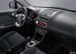 濱州中益鼎順MG4S店推出名爵MG3特惠活動(dòng)，最高降價(jià)35000元，電話(huà)搶購(gòu)火熱進(jìn)行中